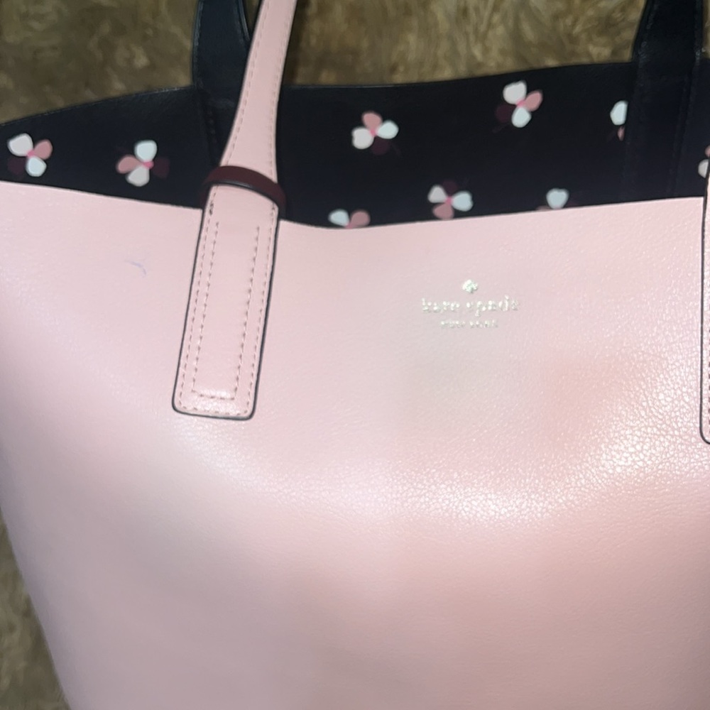 Kate Spade ♠️ Floral Pup Reversible Leather Tote - Picture 8 of 16